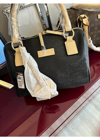 Vakko Siyah Deri Tokalı Kadın Çanta - Görsel 3