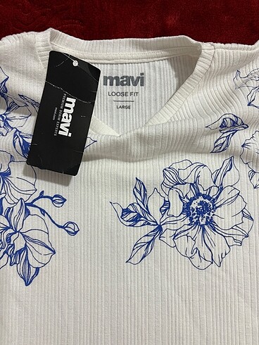 l Beden beyaz Renk Mavi crop