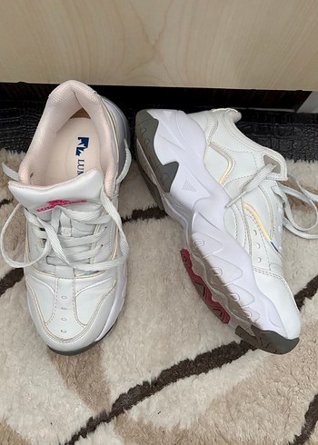 Beyaz Bağcıklı Yüksek Topuklu Kadın Spor Ayakkabı - Görsel 2