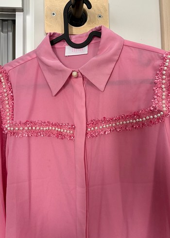 Pembe Nakışlı Uzun Kollu Kadın Gömlek - Görsel 3