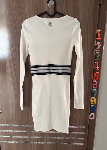 Beyaz yuvarlak Yaka Kemerli Midi Elbise - Görsel 3