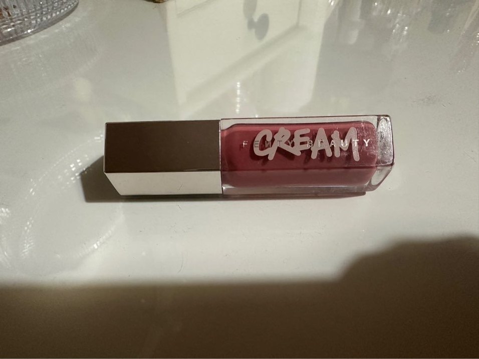 Fenty Beauty Gloss Bomb Cream Dudak Parlatıcısı - Görsel 3