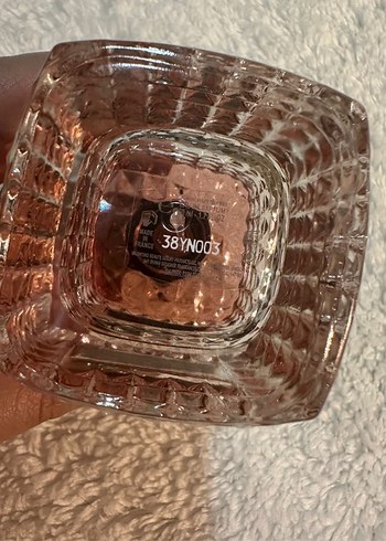 Valentino Donna Born In Roma Kadın Parfümü 50ml - Görsel 3