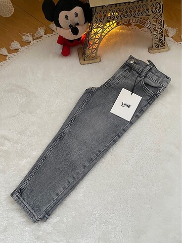 Gri jean pantolon