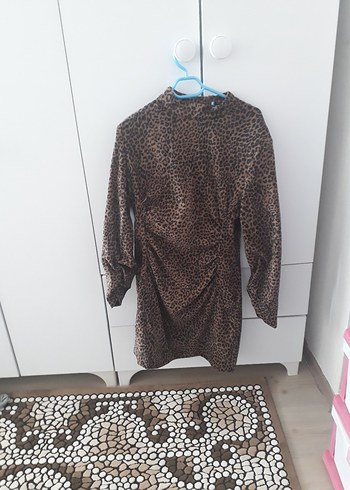 zara dramalı leopar desenlik çok şık elbise - Görsel 4