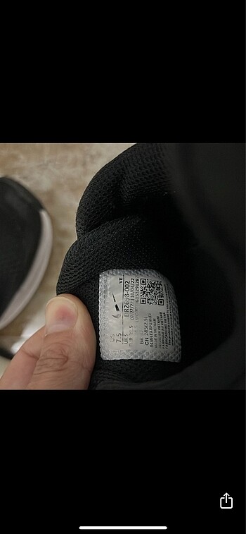 37,5 Beden siyah Renk Nike spor ayakkabı