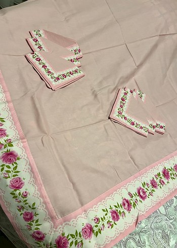 Pembe İşlemeli Masa Örtüsü Seti - Görsel 3