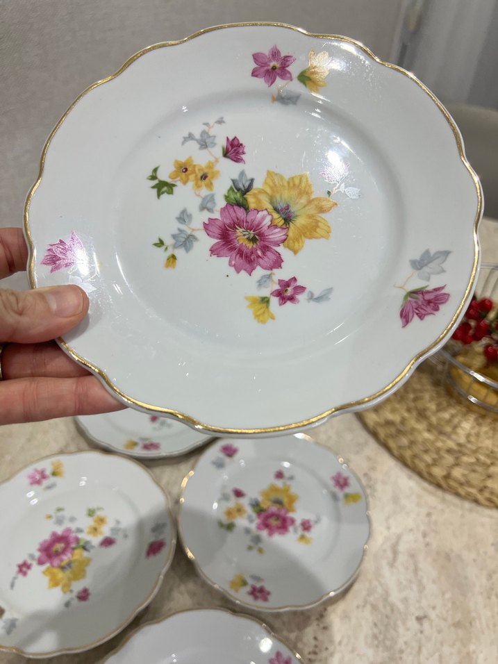 Baveria Çiçek Desenli Beyaz Porselen Tabak Seti - Görsel 2