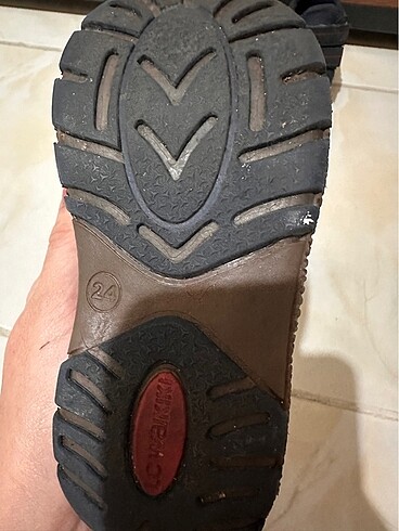 LC Waikiki LCW erkek çocuk bot