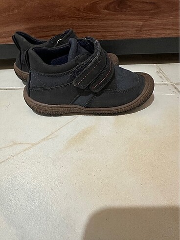 24 Beden LCW erkek çocuk bot