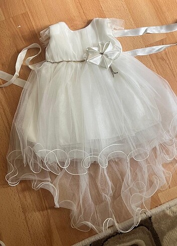 Yeni doğan elbise