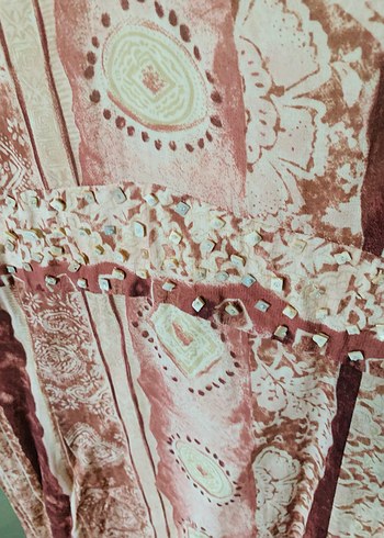 Bohem V Yaka Dantel Detaylı Midi Elbise - Görsel 2