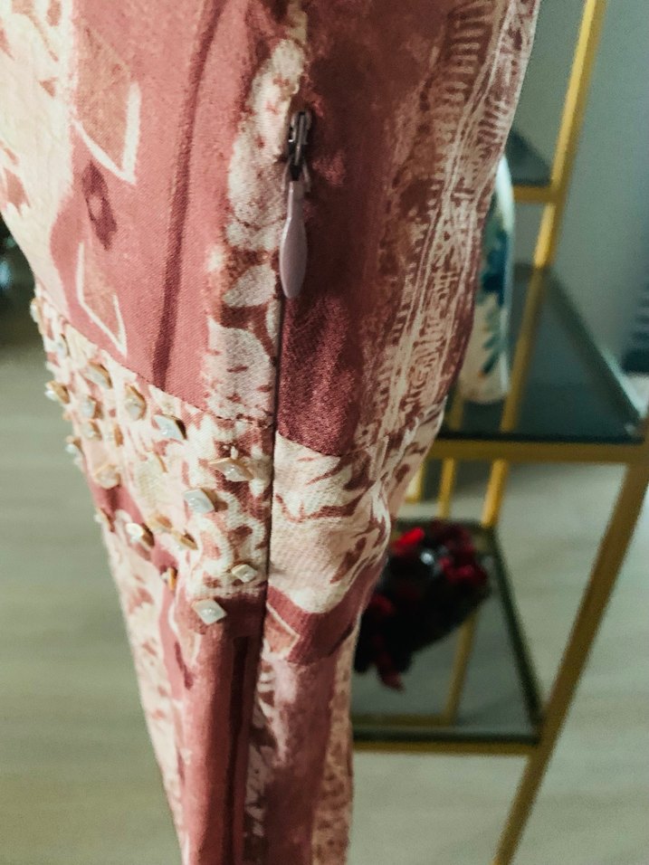 Bohem V Yaka Dantel Detaylı Midi Elbise - Görsel 3