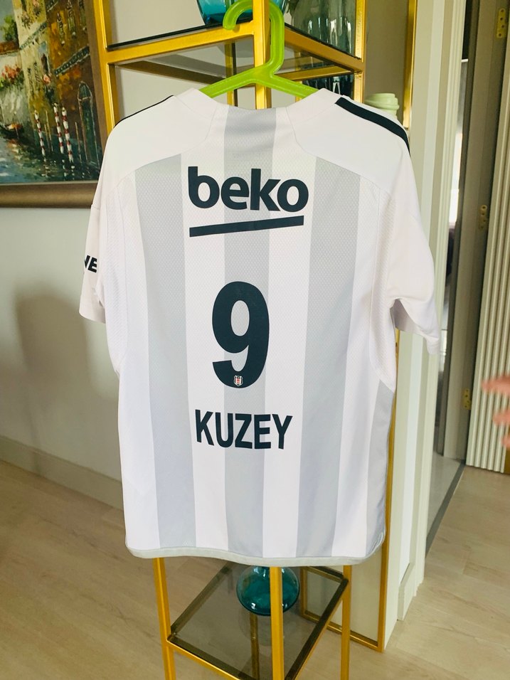 11-12 yaş Futbol Forması Beşiktaş Kuzey yazılı - Görsel 2