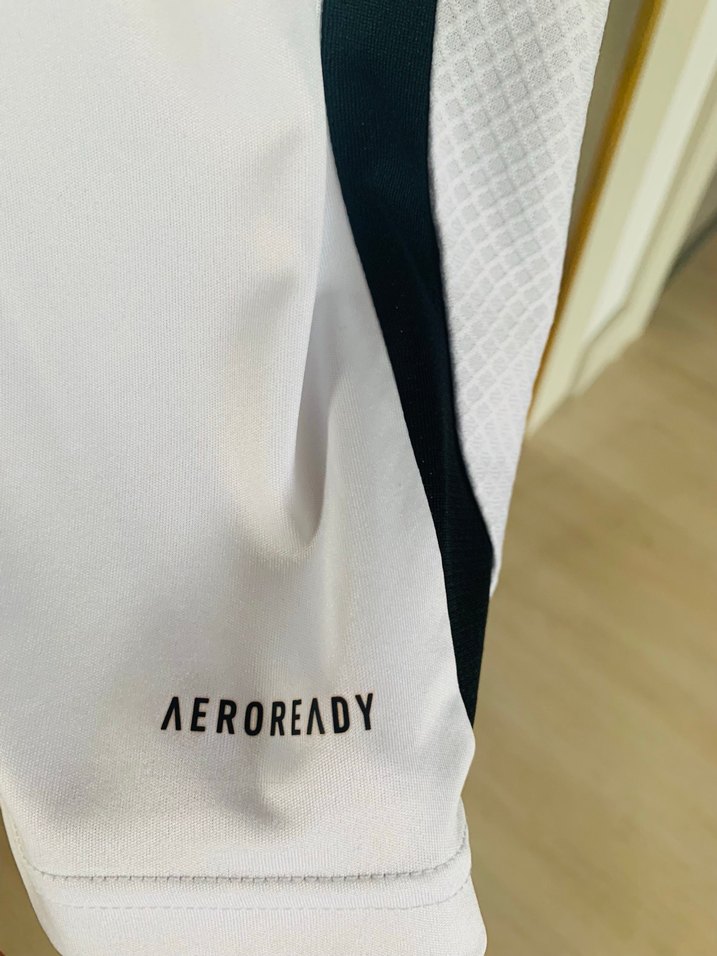 Beyaz Baskılı Kısa Kollu Erkek Forma - Görsel 4