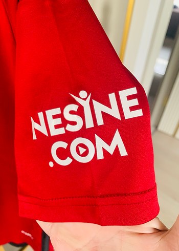 Kırmızı Erkek Kısa Kollu Beşiktaş Ernest Muci Forma 23-24 sezonu - Görsel 4