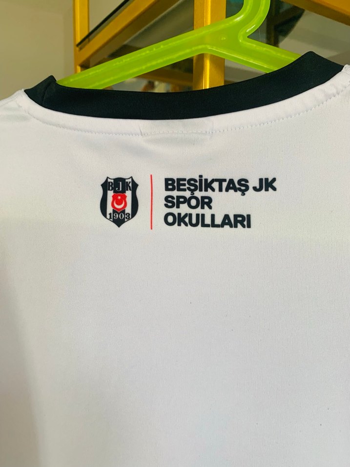 Erkek Siyah Beyaz Çizgili Kısa Kollu Forma Takımı - Görsel 4
