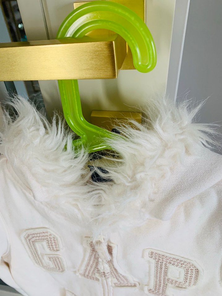 Kız Çocuk Beyaz Kürklü Kapüşonlu Sweatshirt - Görsel 4