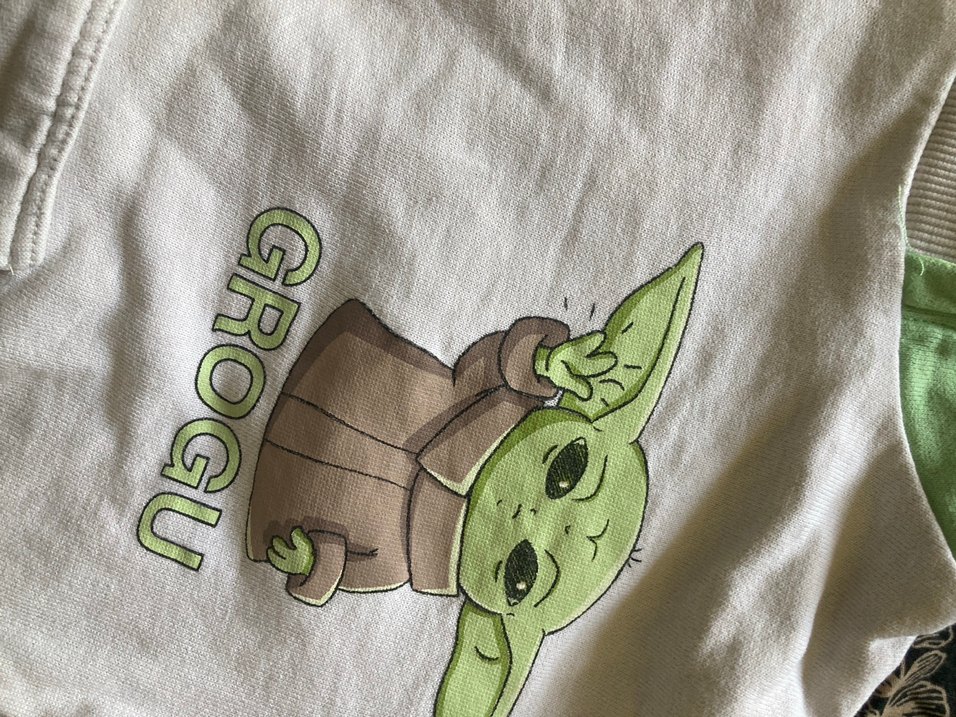 Yeşil Parlak Grogu Kapüşonlu Sweatshirt - Görsel 2