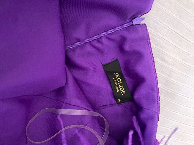 Otrişli tek kol piliseli saten elbise - Görsel 6