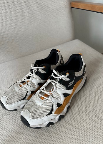 Beyaz Gri Yılan Desenli Spor Ayakkabı - Görsel 3