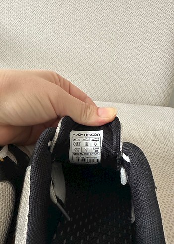 Beyaz Gri Yılan Desenli Spor Ayakkabı - Görsel 5