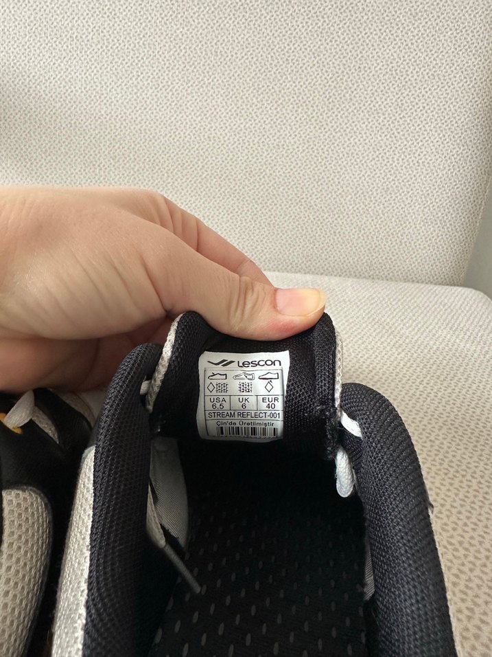 Beyaz Gri Yılan Desenli Spor Ayakkabı - Görsel 5