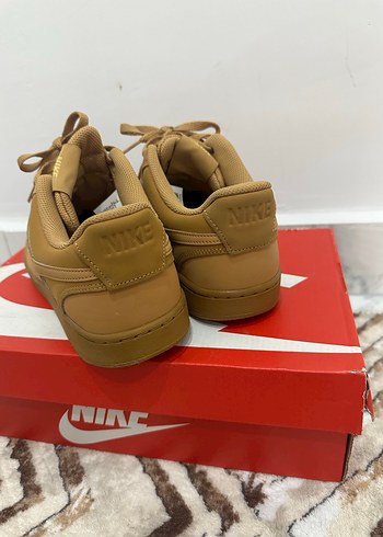 Nike Kadın Kahverengi Süet Sneaker - Görsel 3
