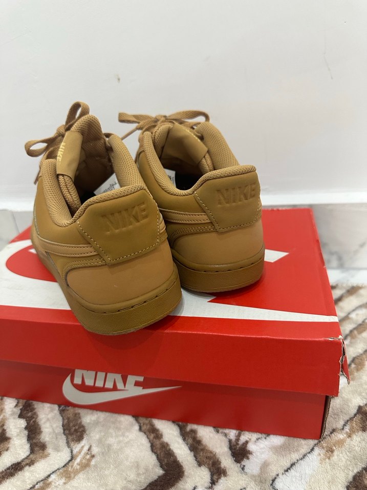 Nike Kadın Kahverengi Süet Sneaker - Görsel 3