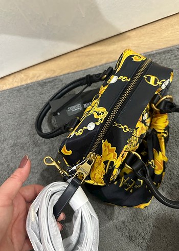 Sarı Baskılı Velcro Detaylı Kadın Çanta - Görsel 6