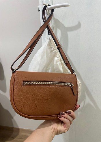 Guess Kadın Bej Deri Askılı Çanta - Görsel 3