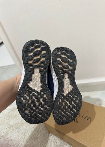 Orijinal Nike spor ayakkabı - Görsel 3