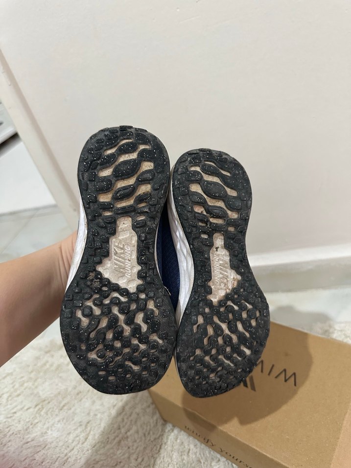 Orijinal Nike spor ayakkabı - Görsel 3