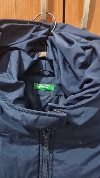Benetton kız çocuk montu kaz tüylü