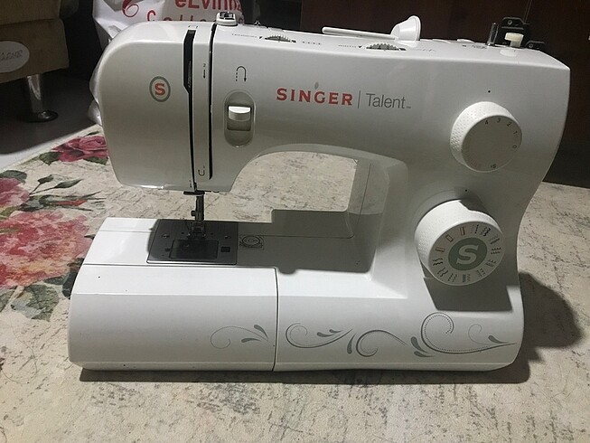 Ev tipi dikiş makinesi