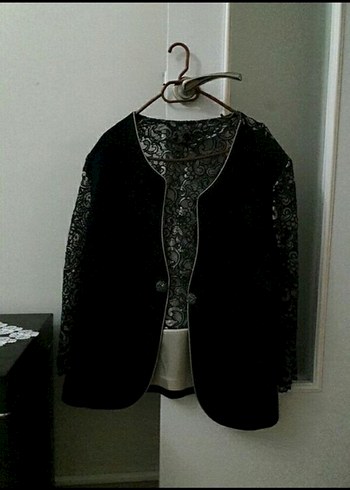 Düğmeli Siyah Midi Kadın Takım Elbise - Görsel 3