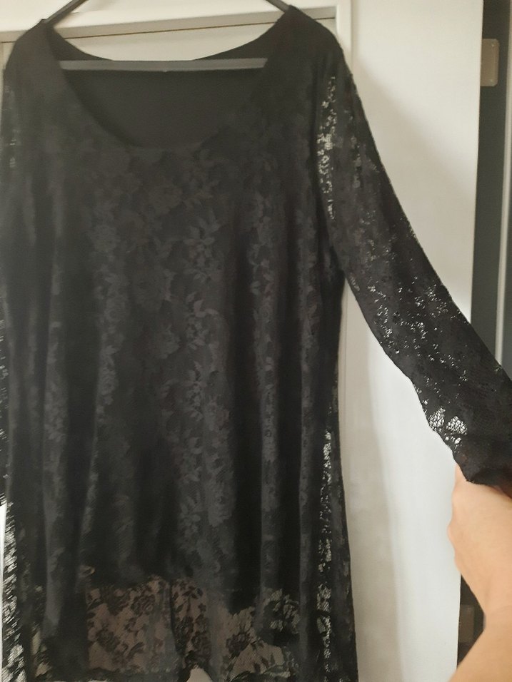 Dantel Detaylı Siyah Büyük beden abiye bluz - Görsel 5