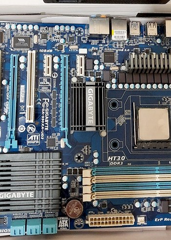 Anakart GIGABYTE
GA-990XA-UD3 - Görsel 2