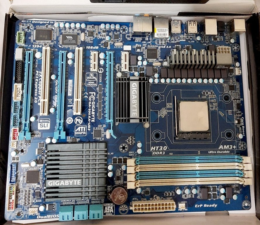 Anakart GIGABYTE 
GA-990XA-UD3 - Görsel 2