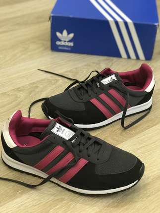 Adidas spor ayakkabı