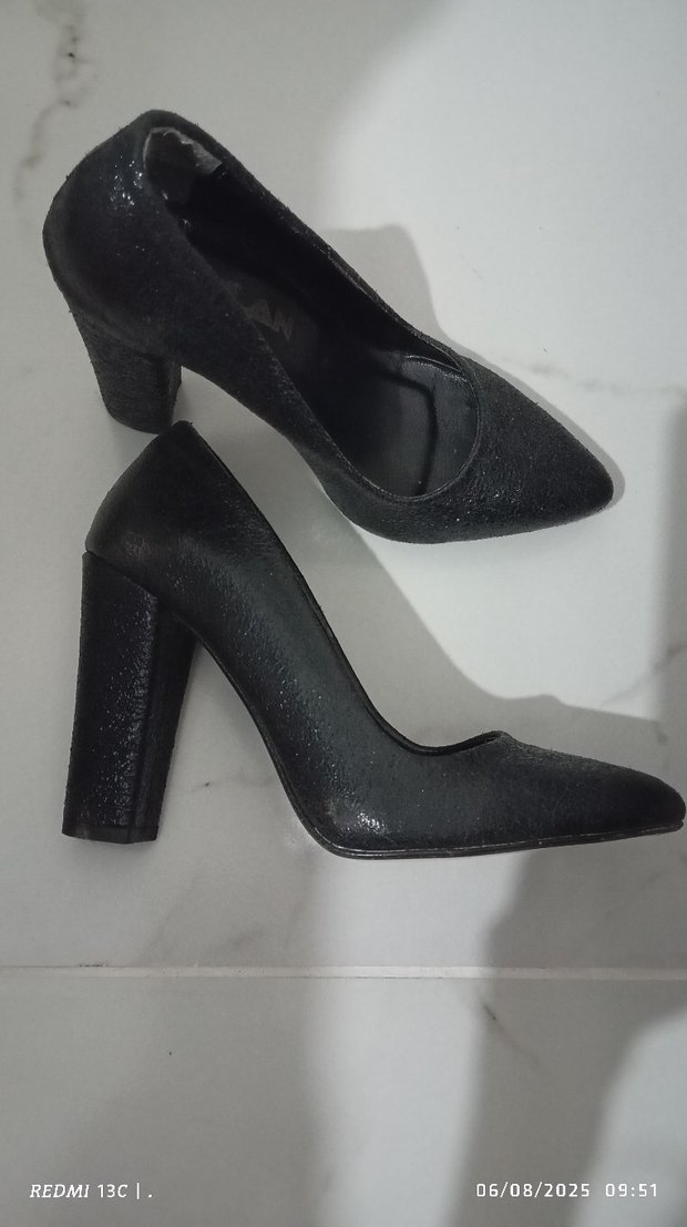 Siyah Parlak Yılan Desenli Kalın Topuklu Stiletto - Görsel 4