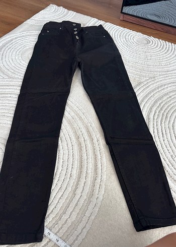 Trendyol & Milla Dugmeli Siyah Midi Kot Pantolon
