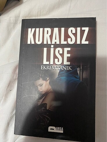 Kuralsız lise