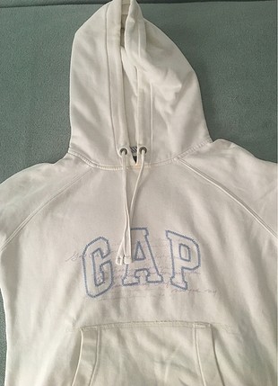 Gap Sweatshirt