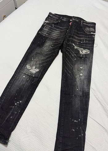 DSquared2 Siyah Yikamali Dar Kesim Jean