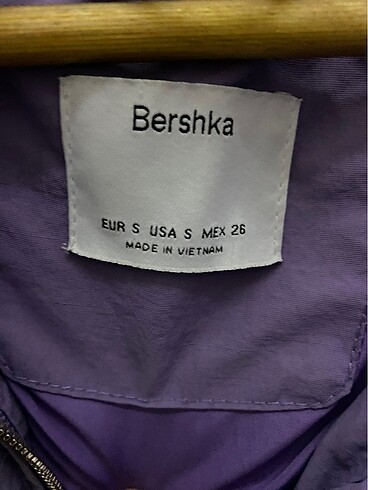 s Beden bershka mont