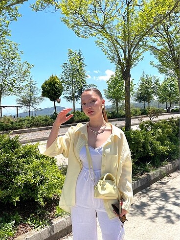Zara Viral Sarı Gömlek