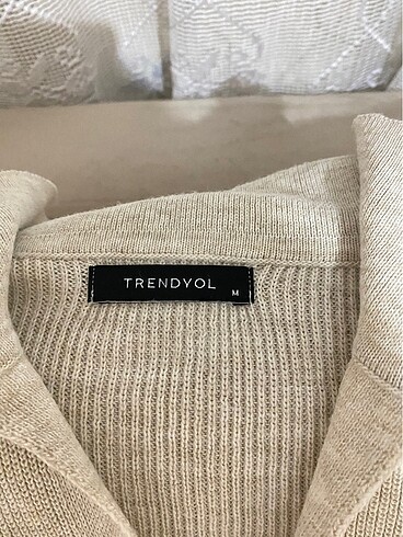 Trendyol & Milla Crop Triko Bluz