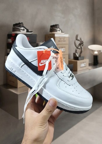Nike Air Force 1 Low Beyaz Lacivert Sneaker