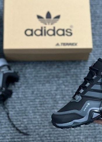 Adidas ürünü